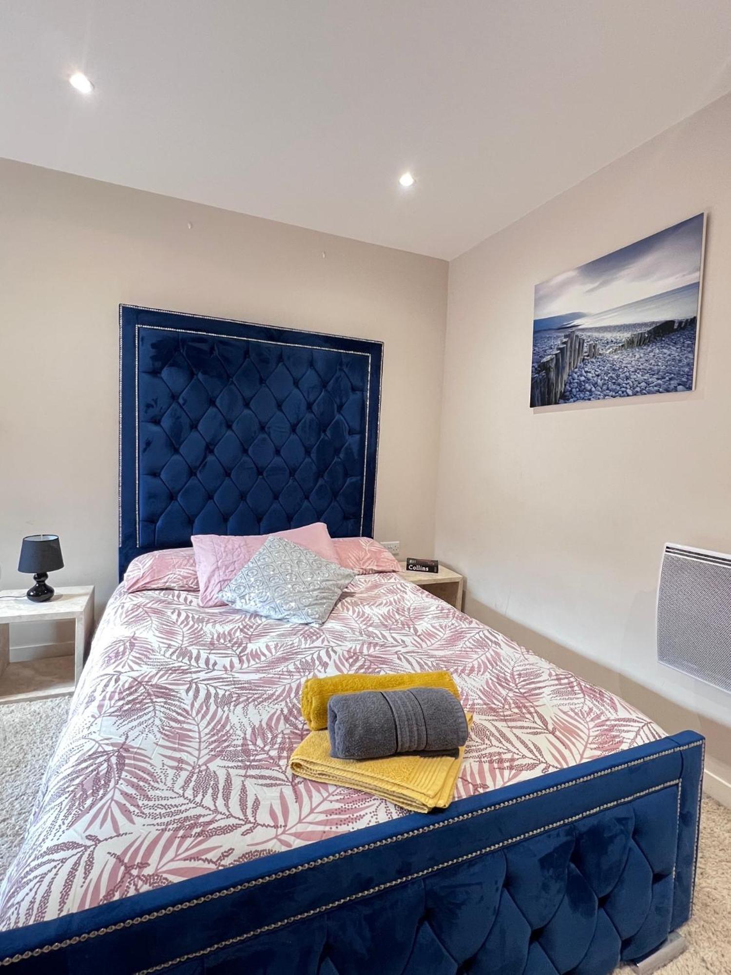 Great City Centre Getaway Apartment 2 Bed Near The Beach And Shopping Area Swansea Exterior foto